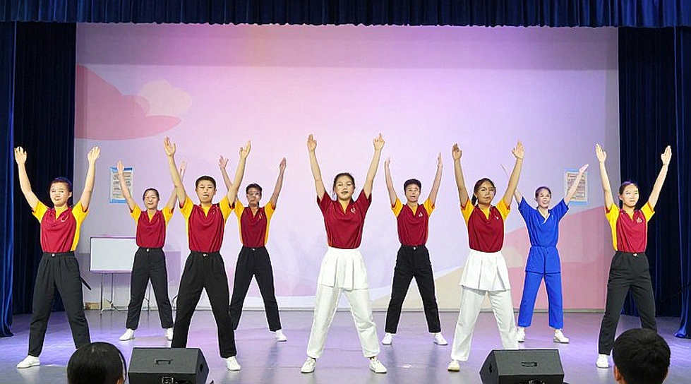 Huy chương đồng kiếm chém nữ Singapore: Hạt giống số một, khoảng cách mười điểm và một con số cần kiểm chứng