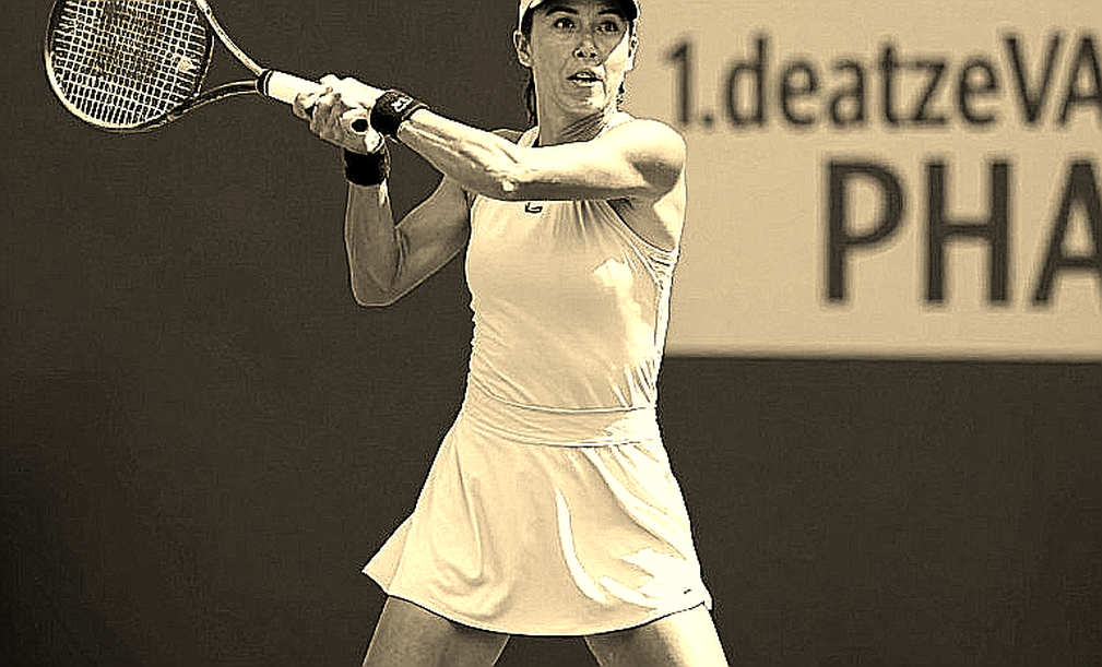 Mẫu số bị giấu: bốn Grand Slam, hai nhà tour và cuộc kiểm toán quần vợt