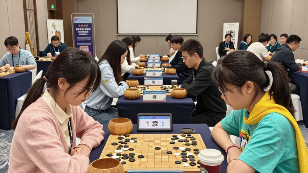 GCL 2026: Nepomniachtchi Khiến Carlsen Bị Sợ Hãi Trước Khi Đánh Bại Sindarov Trên Đồng Hồ
