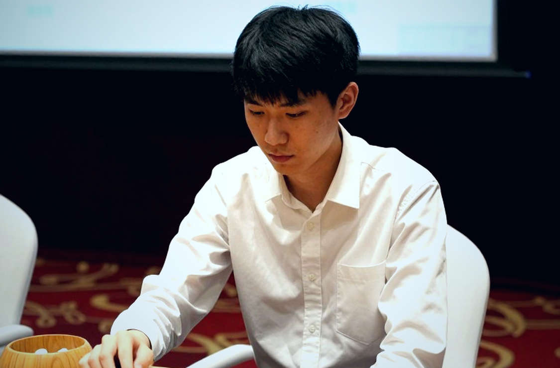 Atyrau Masters: Hai hạt giống hàng đầu gục ngã ngay vòng khai cuộc và câu chuyện thật về ngành nội dung cờ vua