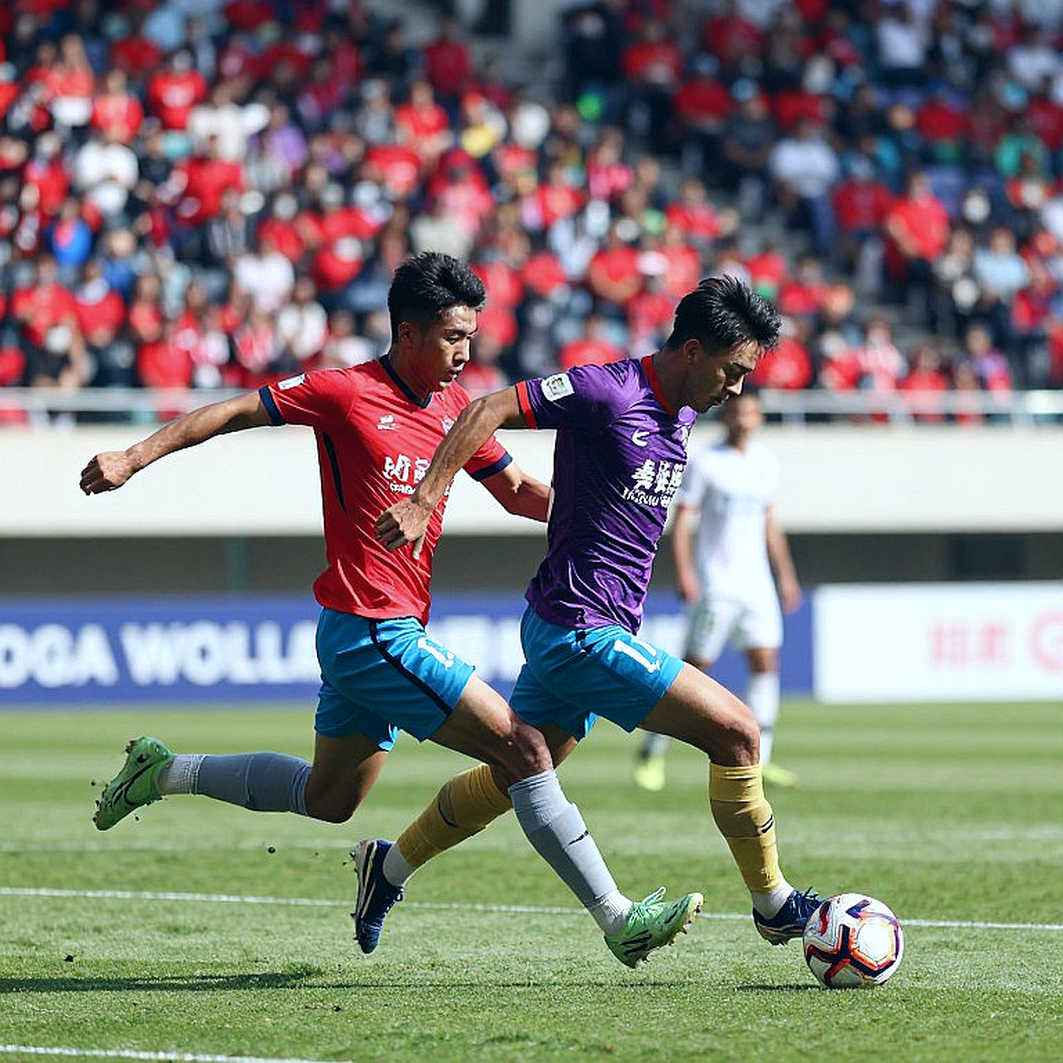 Chảy máu nhân tài V.League: Khi giải đấu chưa kịp lớn, ngôi sao đã phải ra đi