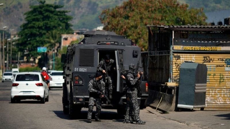 ब्राजिलमा तस्कर र प्रहरीबीच गोली हानाहान हुँदा २५ जनाको मृत्यु