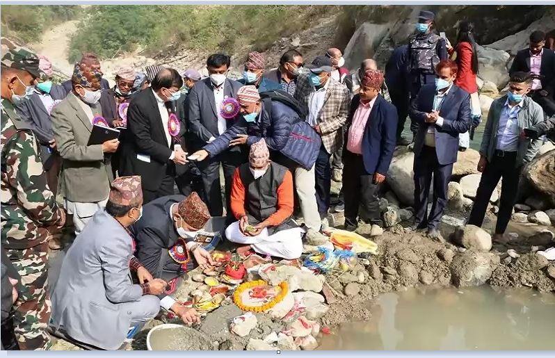 अर्थमन्त्री पौडेलद्वारा सरकारी अस्पतालको शिलान्यास