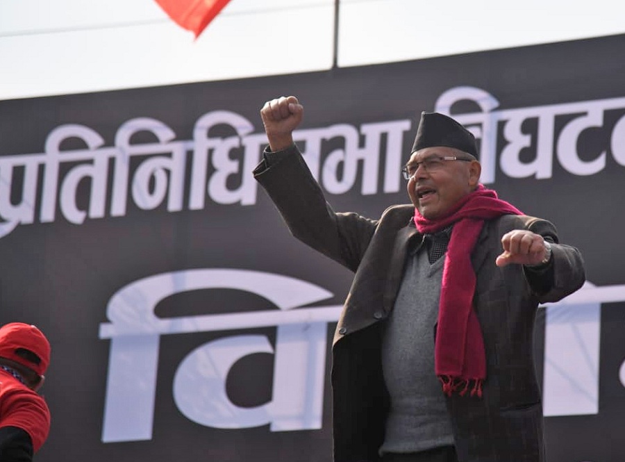 प्रतिगमन नसच्चिएसम्म टाउकोमा कफन बाँधेर सडकमा उत्रिने नेता खनालको चेतावनी 