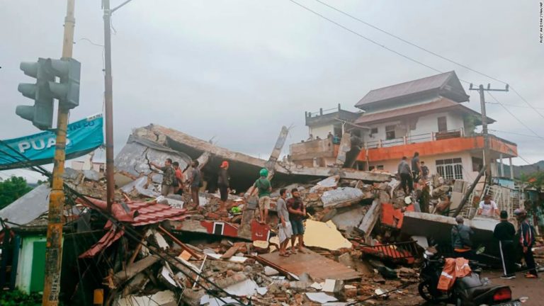 इन्डोनेसियामा भूकम्पमा परि मृत्यु हुनेको संख्या ४२ पुग्यो