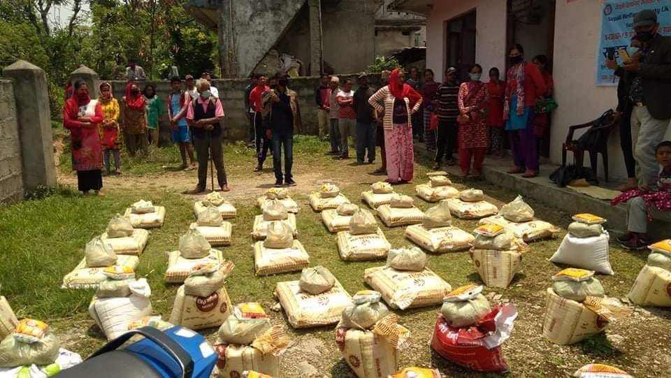 नेपाली वेलफेयर सोसाइटी युके राहत वितरणमा सक्रिय, पुतली बजारमा दियो राहत