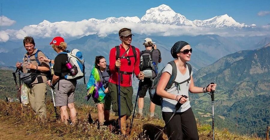 चम्पुजा र मञ्जुश्री उद्यान पर्यटकको आकर्षणमा