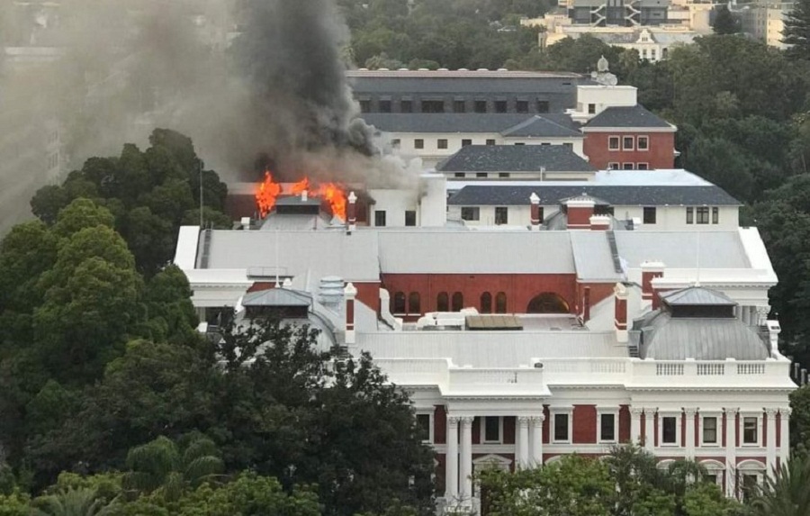 Fire in south africa parliament