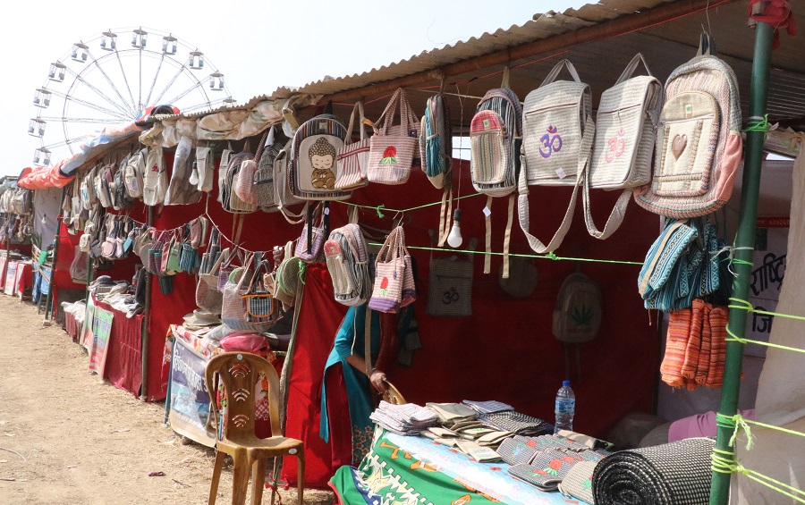 लुम्बिनी प्रदेश स्तरीय प्रदर्शनीमा अल्लो उद्योगले तान्यो सबैको ध्यान