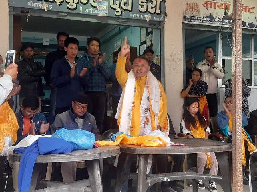 माओवादी केन्द्रका गाउँपालिका अध्यक्षको उम्मेदवार नै एमालेमा प्रवेश !