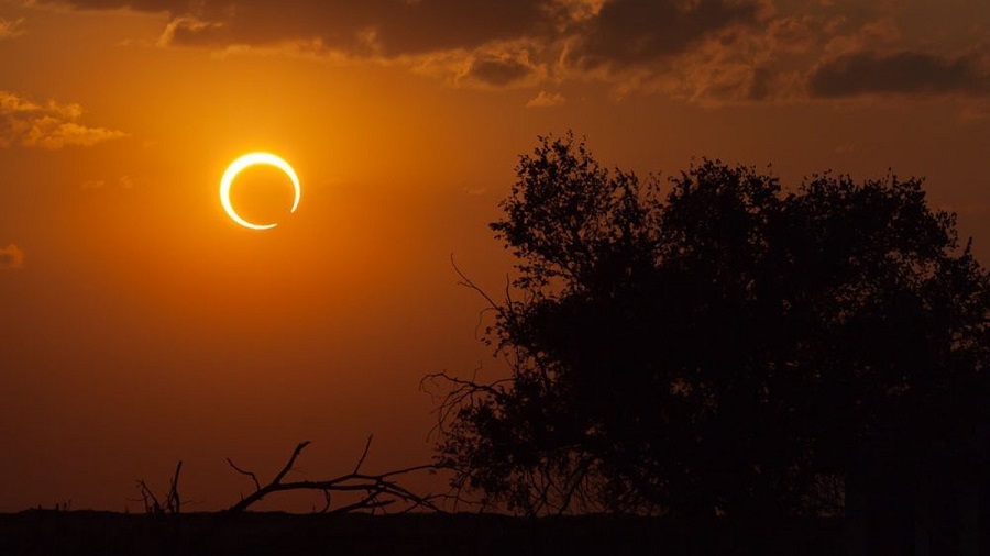 आज सूर्य ग्रहण : नेपालबाट नदेखिने, बार्नु पनि पर्ने