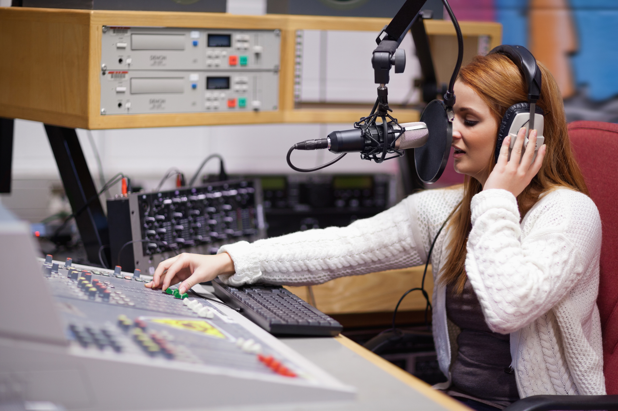 आज विश्व रेडियो दिवस, विभिन्न कार्यक्रमका साथ मनाईँदै 