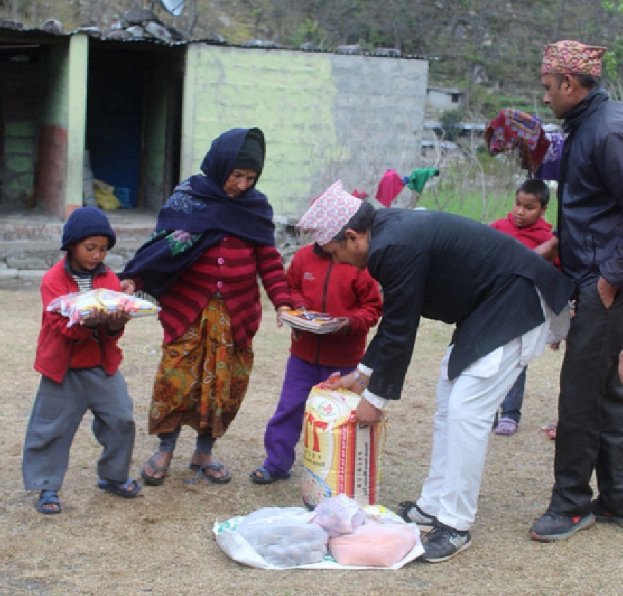 हामी दुई भाईको शौचालयमा वास, हजुआमाको सास रहुन्जेलको आस 