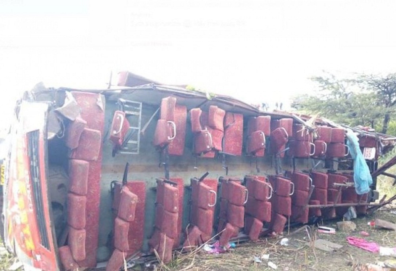केन्यामा बस दुर्घटना ४२ जनाको मृत्यु