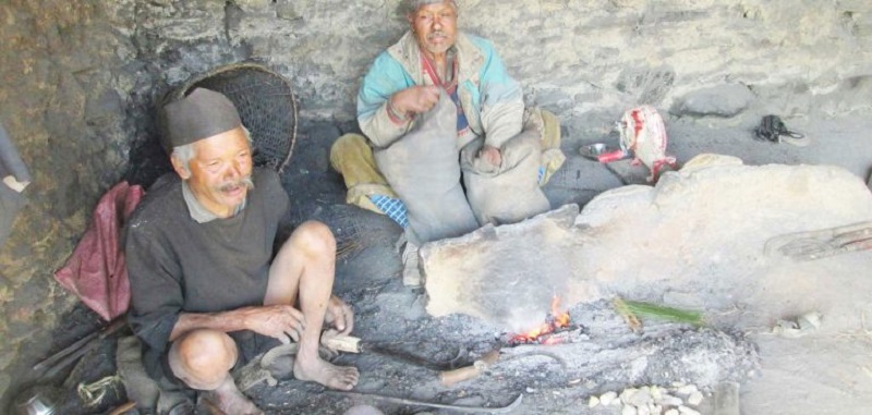 रोल्पाका गैरदलित आरन व्यवसायमा