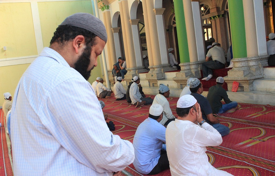 आजदेखि मुसलमान समुदायको रोजा सुरु, घरमै बसेर धार्मिक कार्य गर्न आग्रह