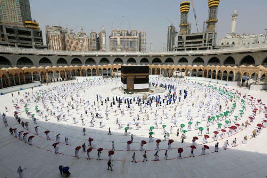 साउदीले ६० हजार बासिन्दाहरूलाई हजमा अनुमति दिने,विदेशीहरूलाई निषेध 