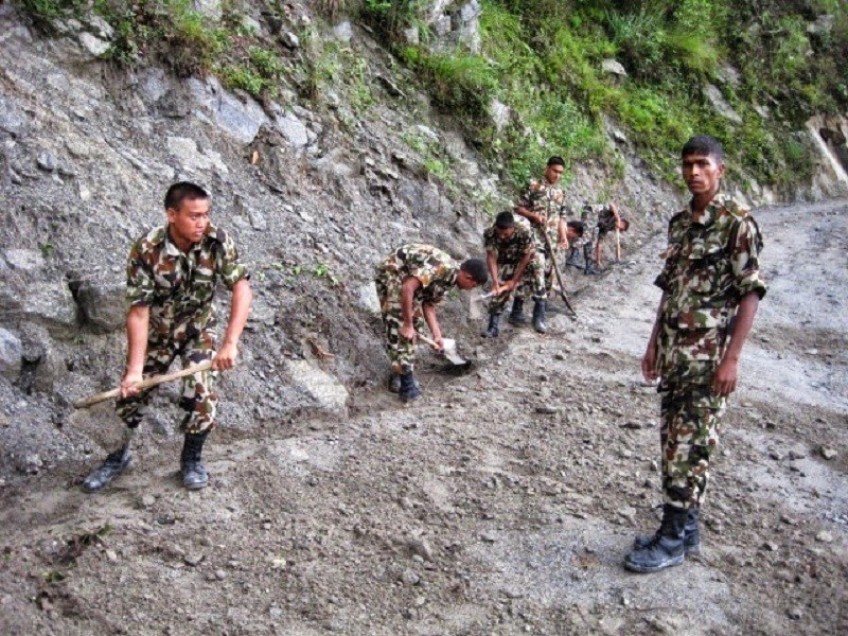 इन्धन ढुवानीको जिम्मा अब सेनालाई