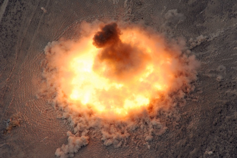 रुकुममा मतपेटीका लक्षित गर्दै बम विष्फोट9163